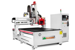 Làm Sao Để Giảm Thời Gian Thay Dao Trên Máy Tiện CNC?